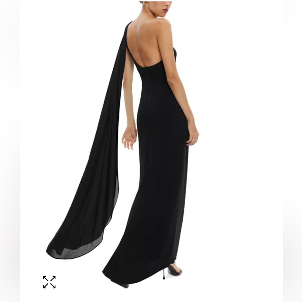 Alice and Olivia Anja One Shoulder Dress - Picture 4 of 6